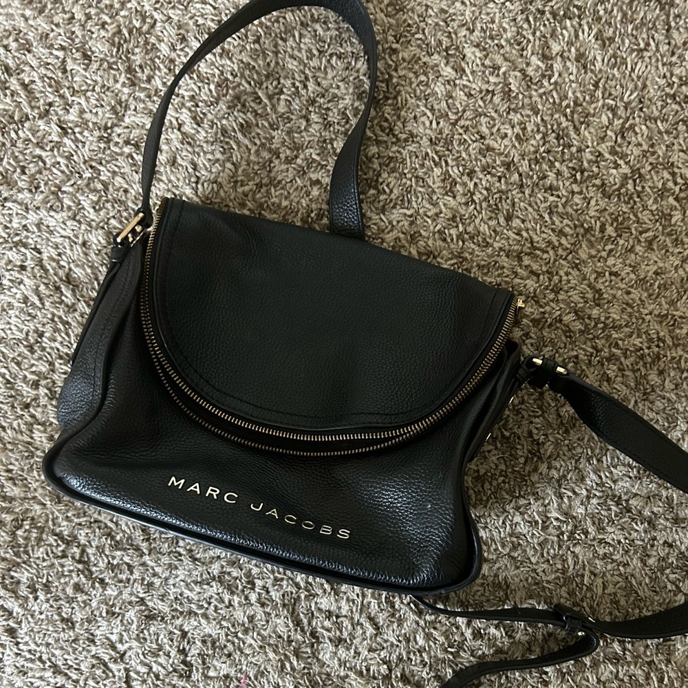 Marc Jacobs cross body bag